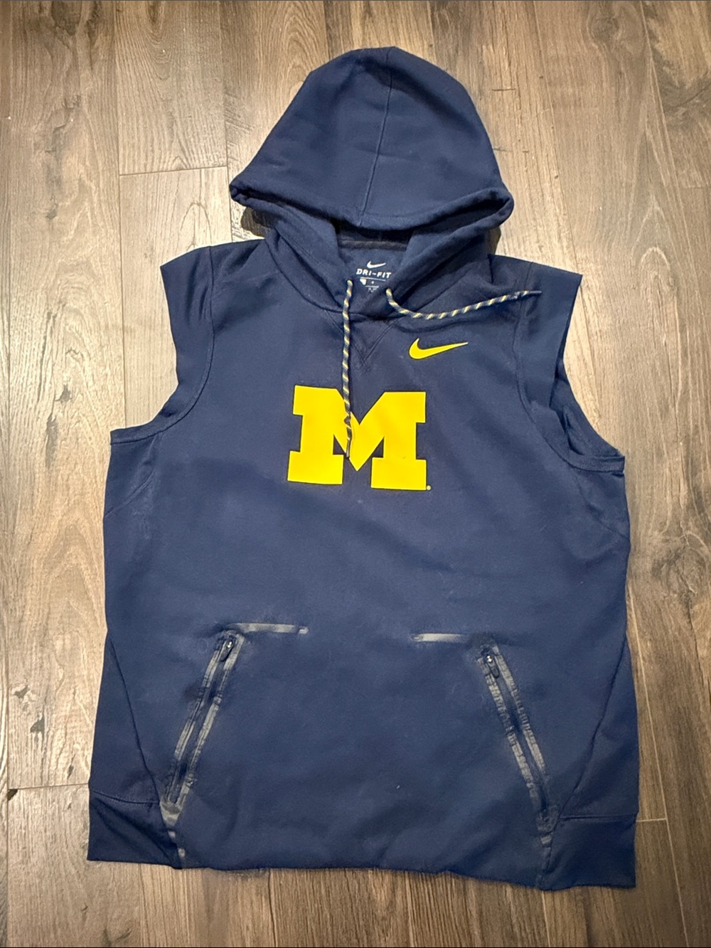 Nike Men’s Michigan Sleeveless Hoodie - Sweatshirt Vest